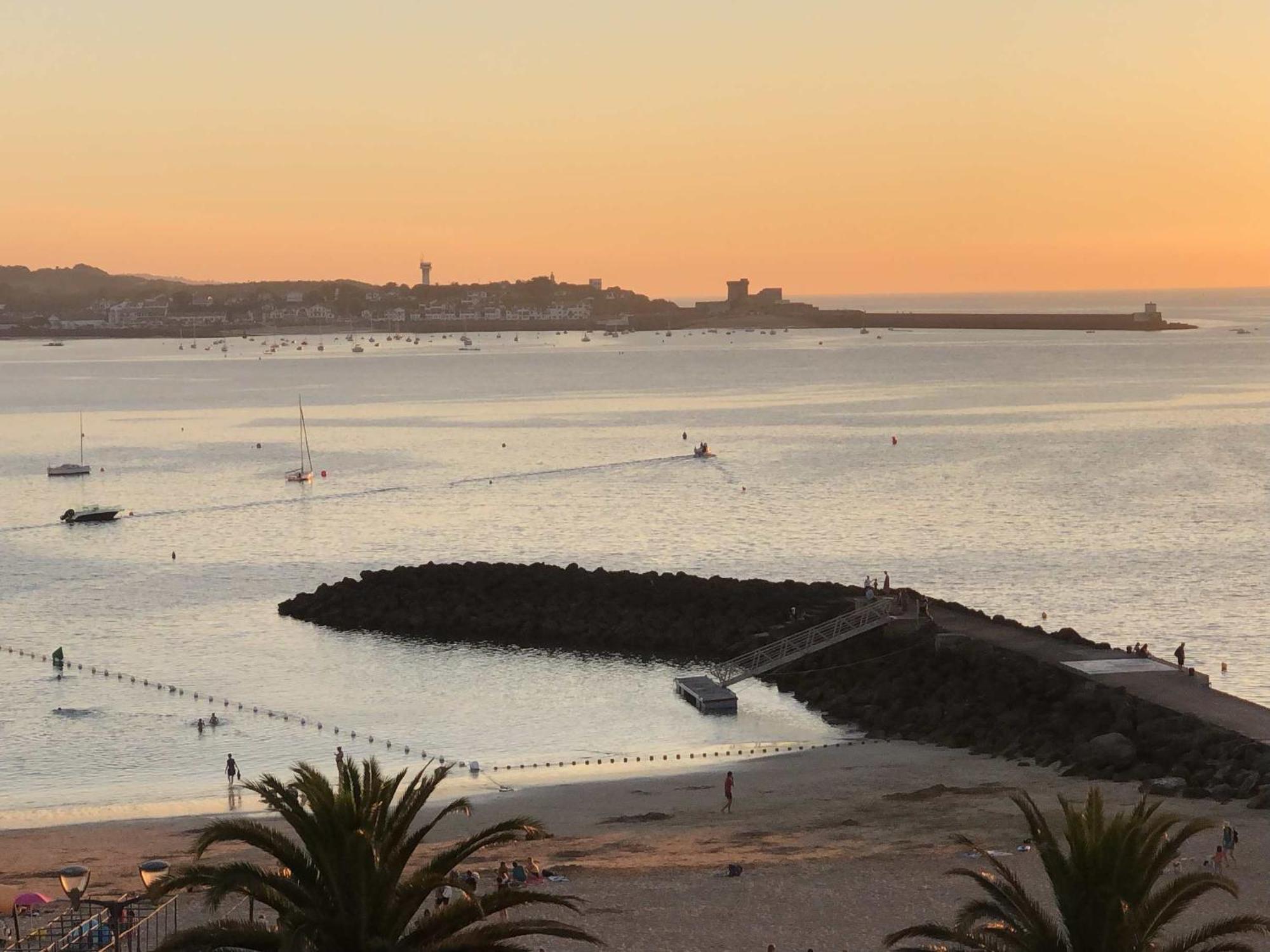 Spacieux Appartement Vue Ocean Et Rhune Saint-Jean-de-Luz Eksteriør billede